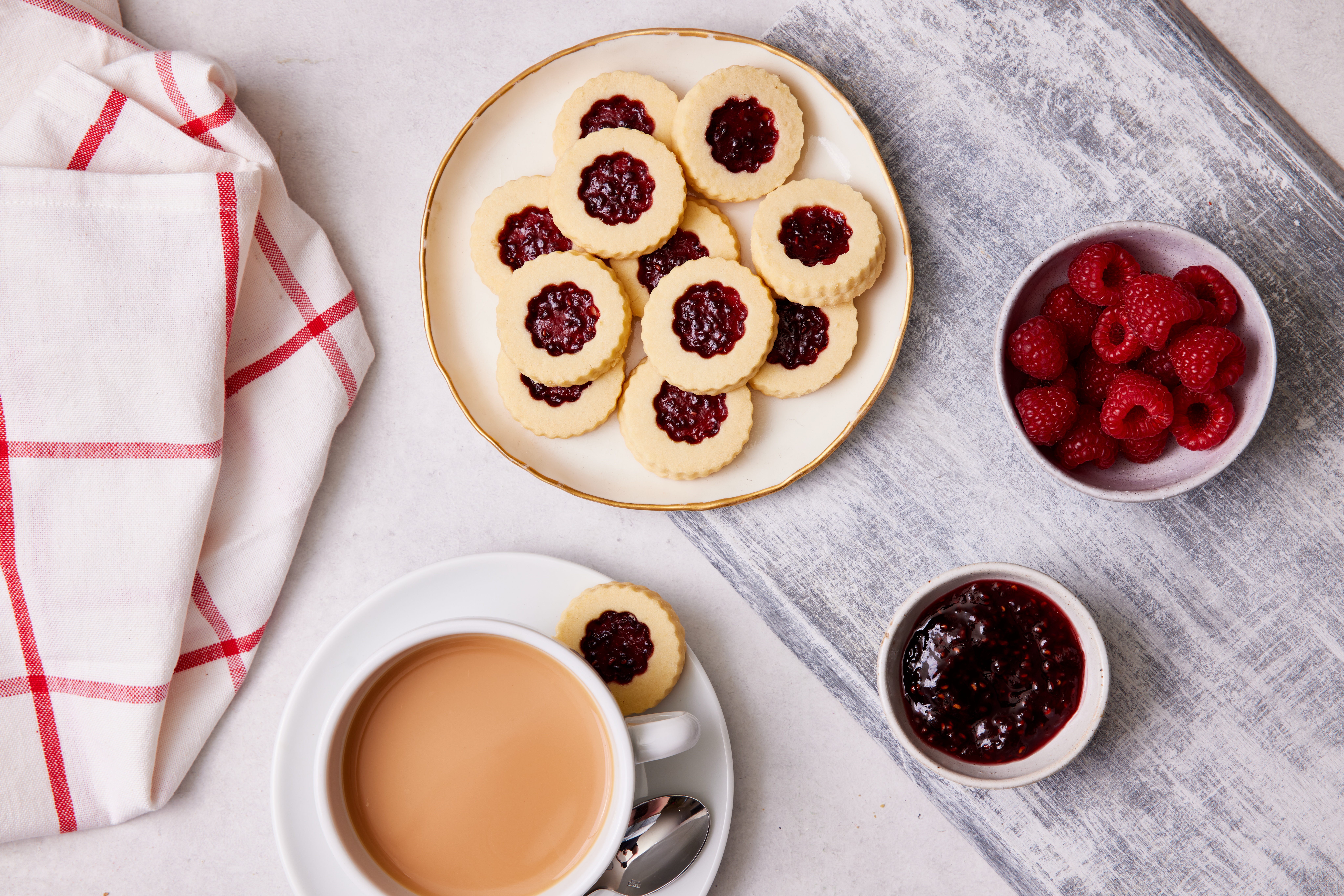 Petit Four Catering Biscuits